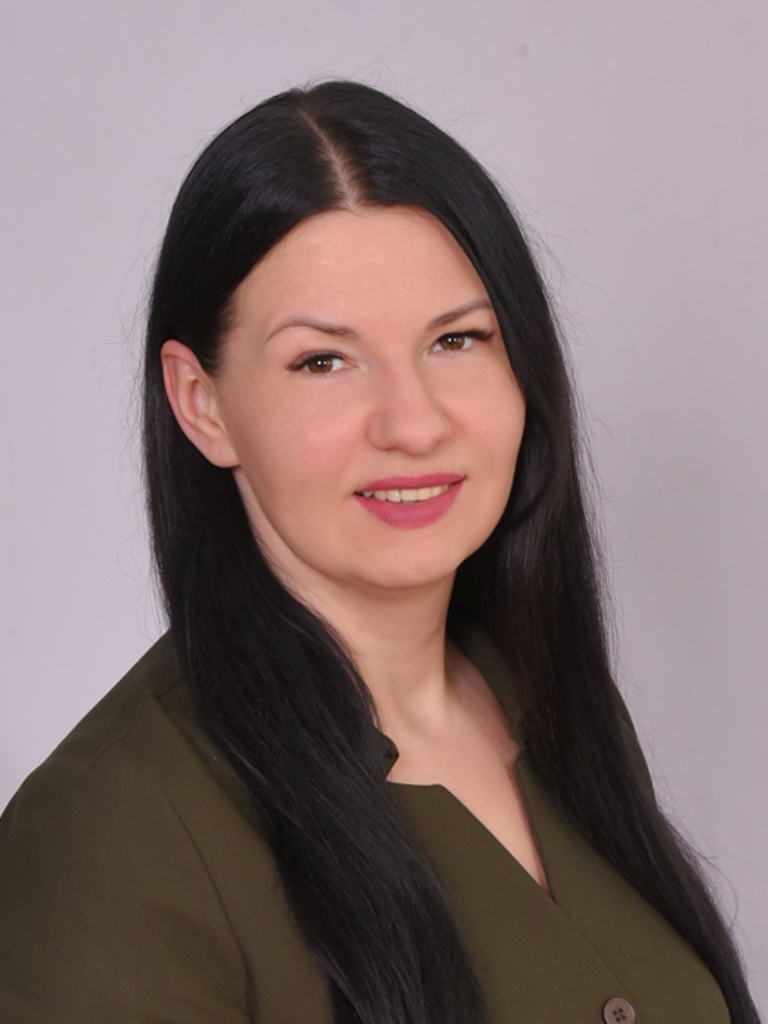 Маковская Ольга Викторовна.